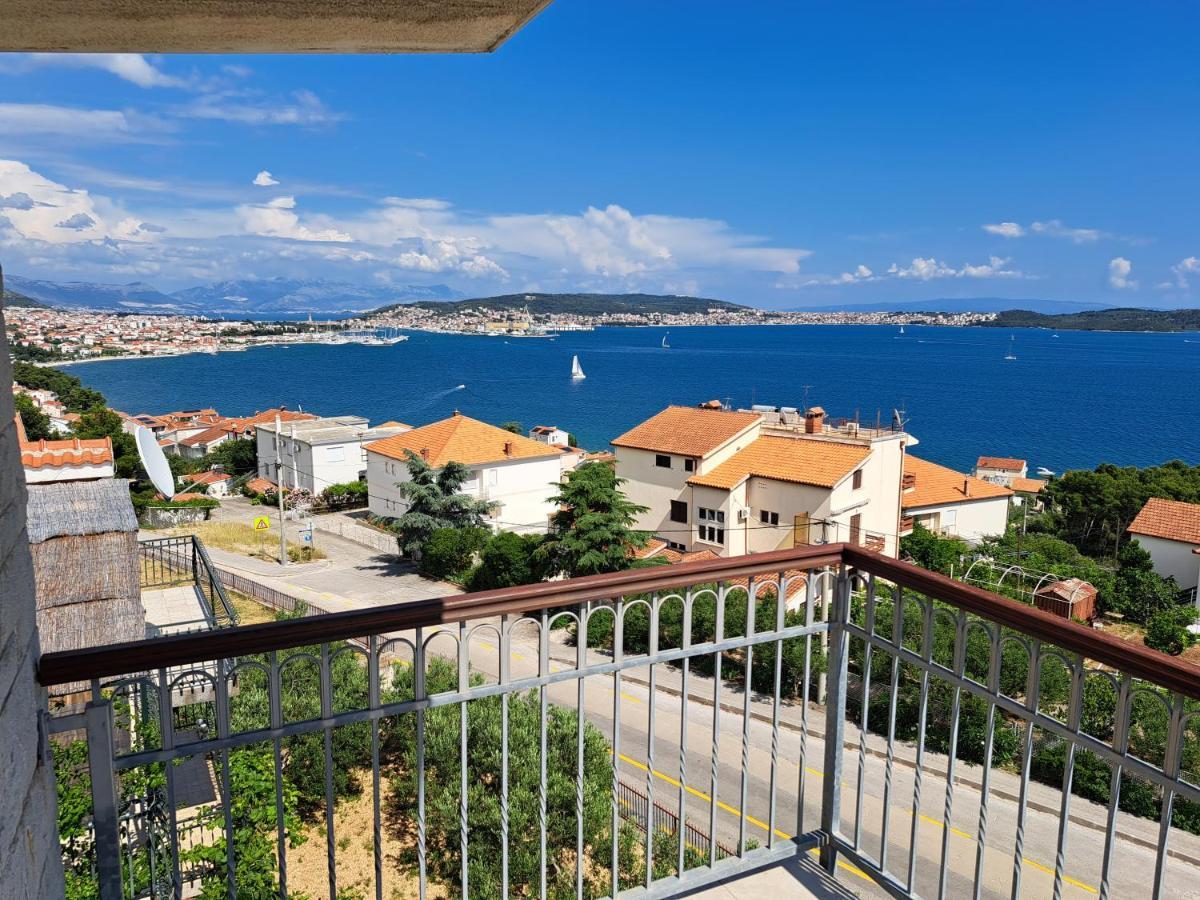 Apartment With Splendid Sea View تروغير المظهر الخارجي الصورة