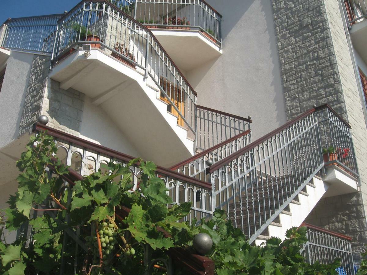 Apartment With Splendid Sea View تروغير المظهر الخارجي الصورة